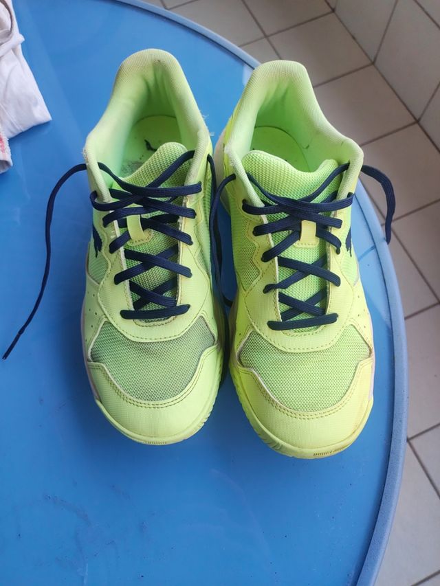 Zapatillas Padel/Tenis Puma Neón