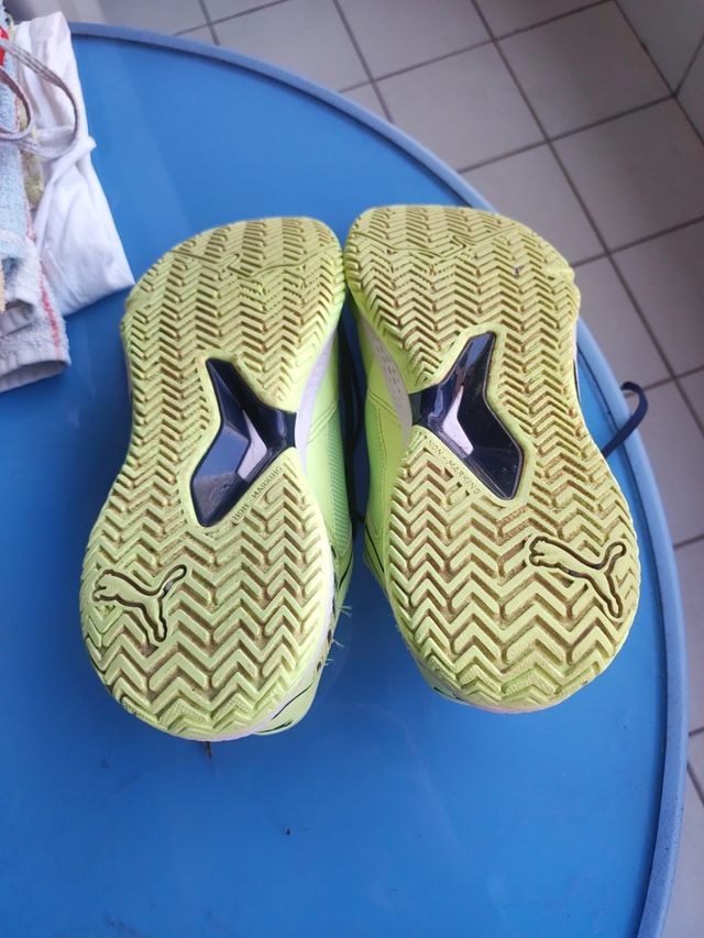 Zapatillas Padel/Tenis Puma Neón