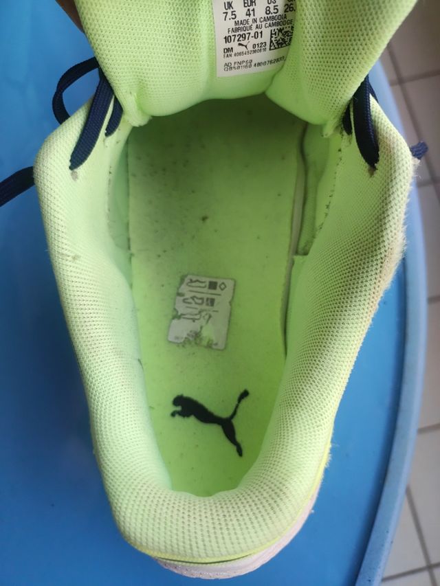 Zapatillas Padel/Tenis Puma Neón