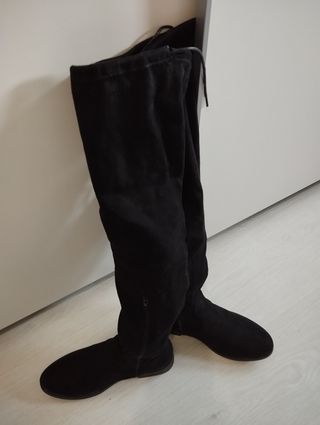 Botas altas negras talla 36