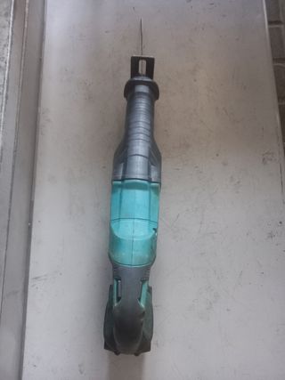 Sierra de sable Makita 18V