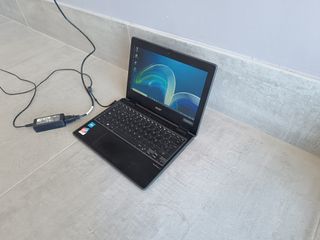 Portátil Acer TravelMate B311-32 Negro