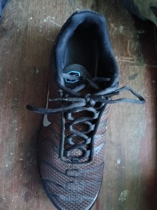 Zapatillas Nike Negras y Azules