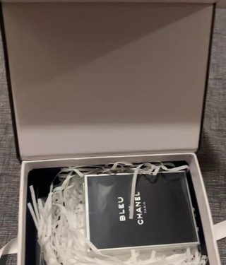 Perfume BLEU DE CHANEL PARIS (Eau de Toilette)