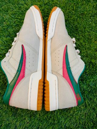 Zapatillas Fila Beige y Verde Talla 40