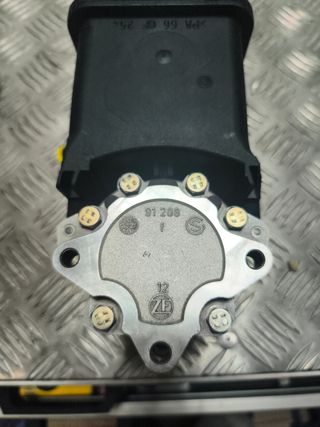 Bomba Dirección BMW E46 320d 136cv