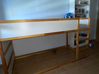 Cama reversible Kura Ikea