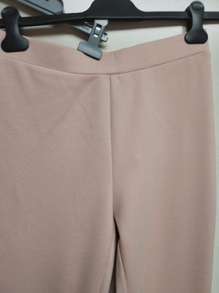 Conjunto deportivo rosa