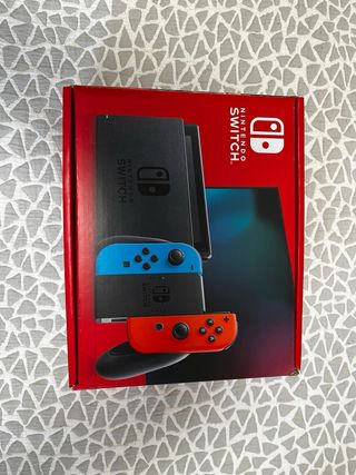 Nintendo Switch Azul y Rojo