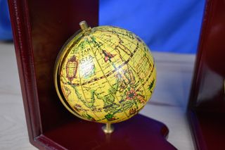 Sujetalibros Globo Terráqueo Años 70