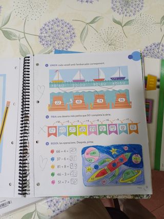 Libros de 2 primaria  SOLO QUEDA EL DE MATEMÁTICAS