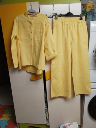 Conjunto amarillo talla grande