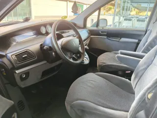 Peugeot 807 2009