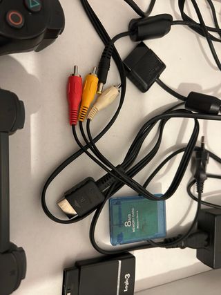 PlayStation 2 + Mandos Buzz + Juegos