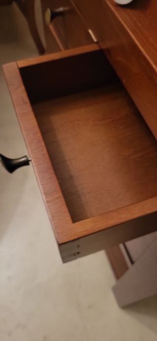 Mesitas de noche de madera de pino