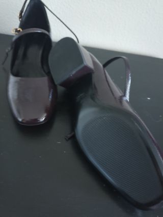 Merceditas charol burdeos Zara T.38