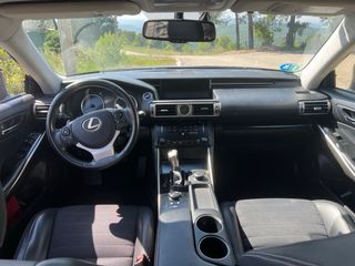 Lexus IS300h hibrido