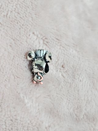 Charm Disney Ratatouille Remy Plata