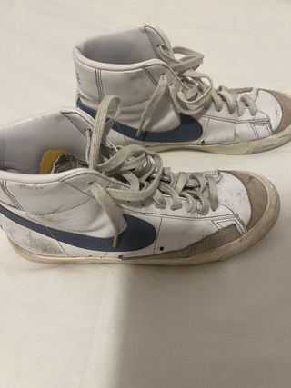 Zapatillas Nike Blazer Blancas y Azules