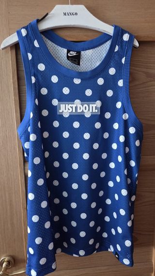 Camiseta Nike de puntos azul y blanco
