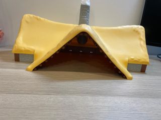 Casa Playmobil tejado amarillo