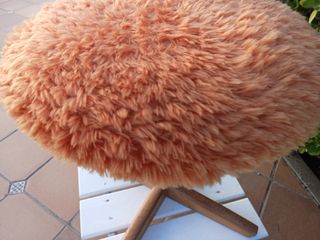 Sgabello vintage arancione e legno