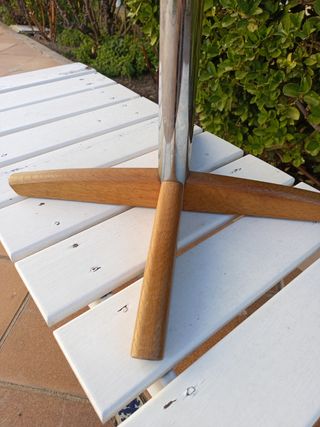 Sgabello vintage arancione e legno