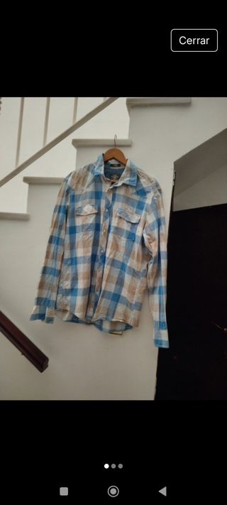 Camisa a cuadros beige y azul