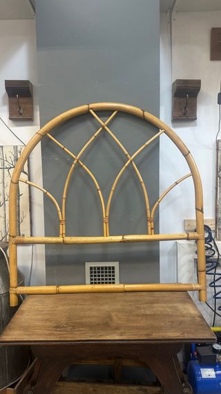 Cabezal de cama de bambú