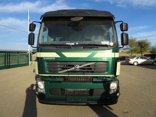Volvo FE 300 - CAMION GRUA