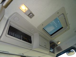 Volvo FE 300 - CAMION GRUA