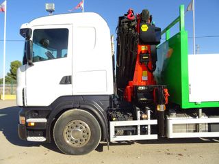 SCANIA R 440 - CAMIONES GRUAS