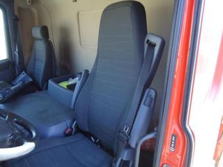 SCANIA P 230 - CAMIONES GRUAS