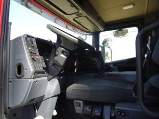 SCANIA P 230 - CAMIONES GRUAS