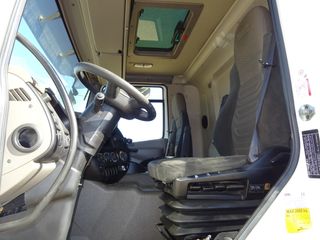DAF CF 75 310 - CAMIONES GRUAS