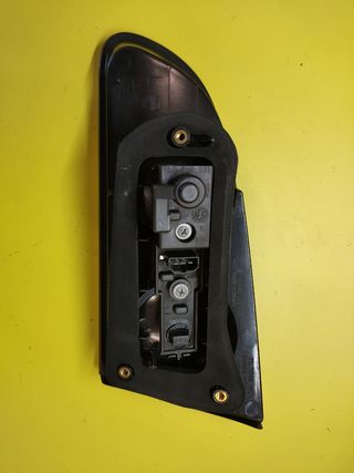 PILOTO TRASERO IZQUIERDO PORTON SEAT IBIZA 6L
