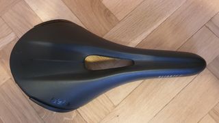 Sillín Fizik Aliante R3 Open Negro