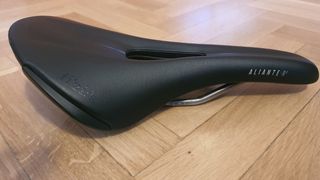 Sillín Fizik Aliante R3 Open Negro