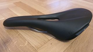 Sillín Fizik Aliante R3 Open Negro