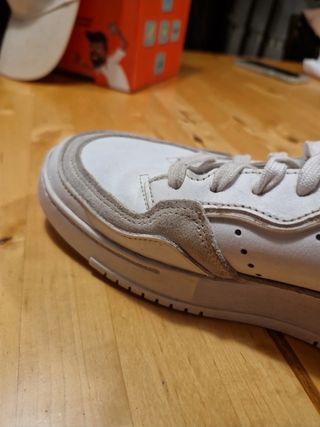 Zapatilla Adidas Super Court Talla 42 2/3