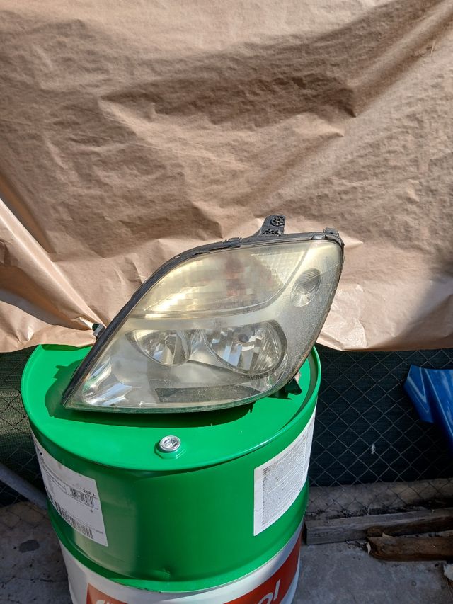 Faro derecho Renault Scenic