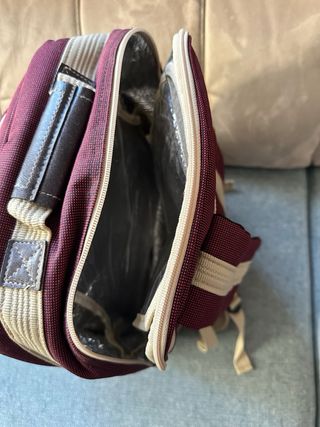 Mochila de picnic morada y beige