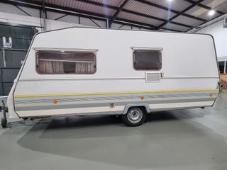 Caravana Roller Class 460 KL