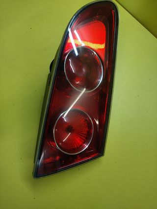 PILOTO TRASERO IZQUIERDO PORTON SEAT IBIZA 6L
