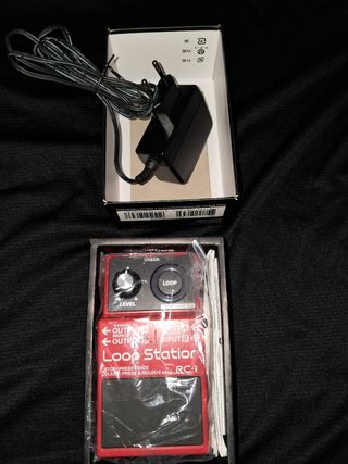 Boss RC-1 Loop Station + Adaptador Stagg
ComoNuevo