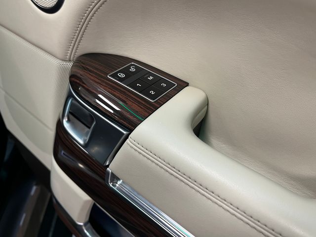 Land Rover Range Rover VOGUE AUTOBIOGRAPHY