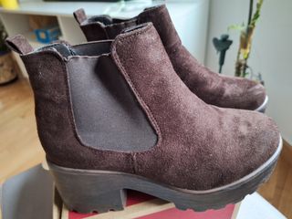 Botines de gamuza marrón