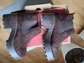 Botines de gamuza marrón