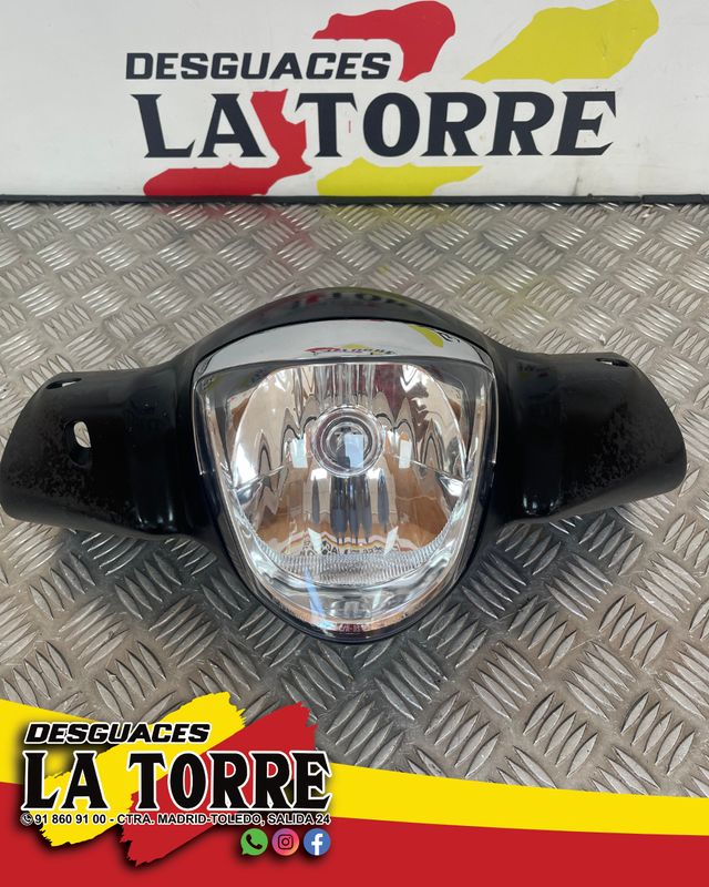 Faro y Tapa Frontal Manillar Piaggio Liberty 17-23