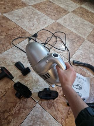 Aspiradora de mano Turbo DV-188 700W